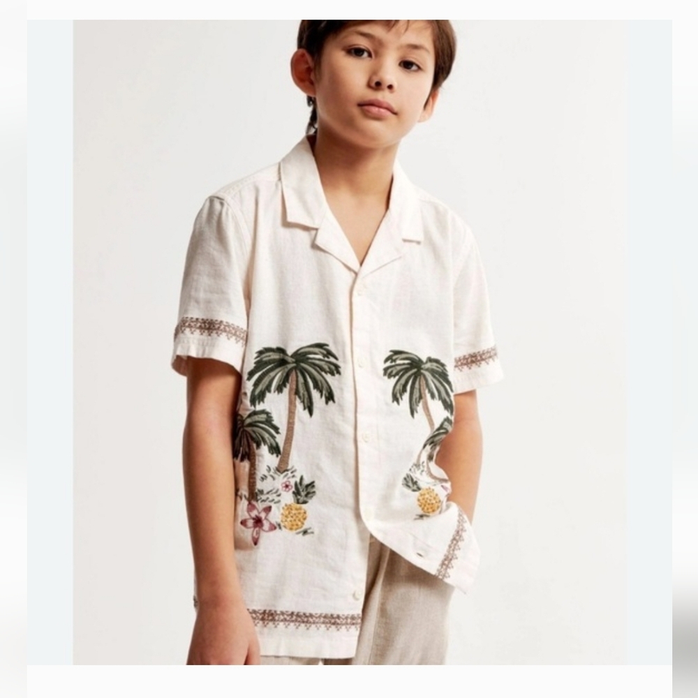 Abercrombie Kids Cream Button-Up Shirt